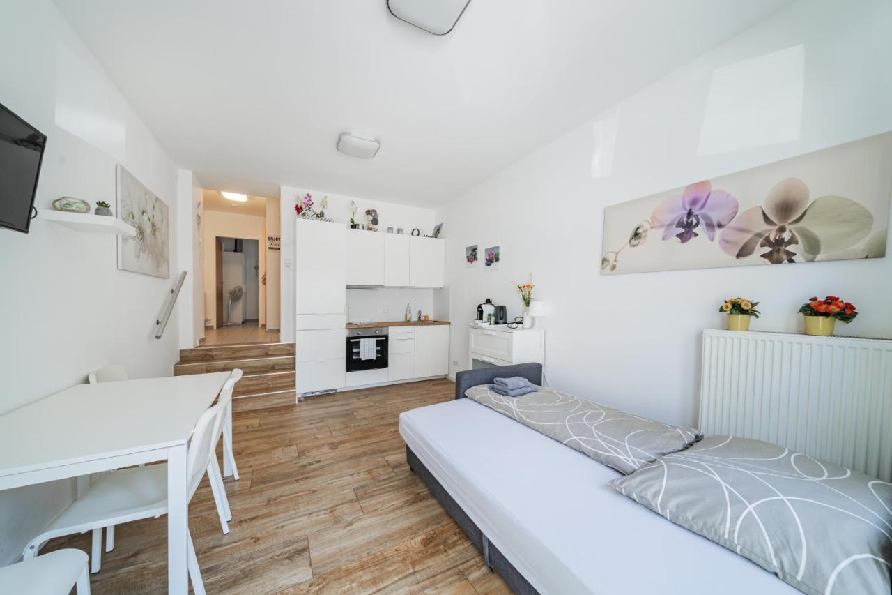 Modernes Appartement Nahe U-Bahn Und Schoenbrunn Viena Exterior foto